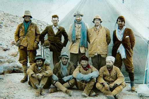 The 1924 Everest Expedition. George Mallory is in the back row, second from the left. Photo: National Geographic