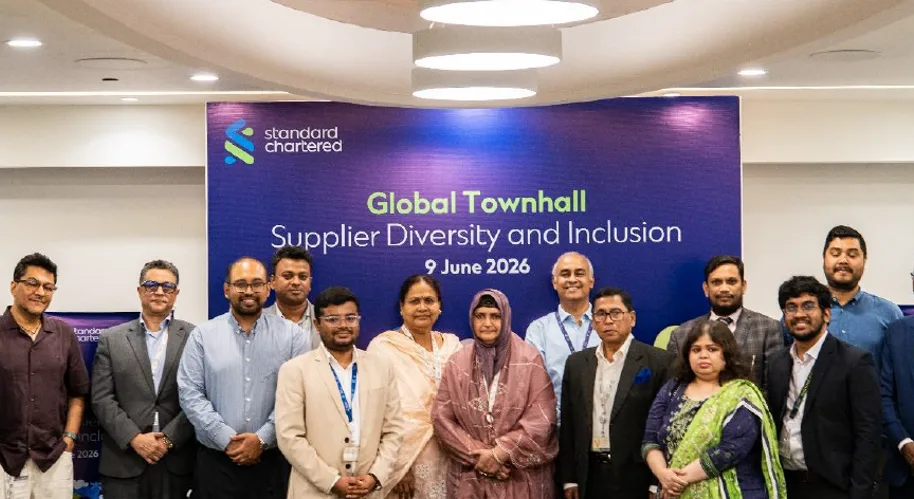 A group of employee in Bangladesh office