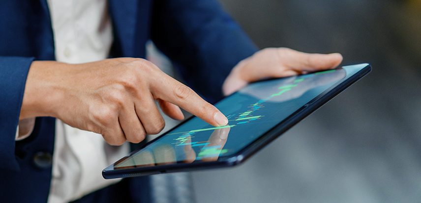 A cybersecurity expert uses AI to look at data patterns.