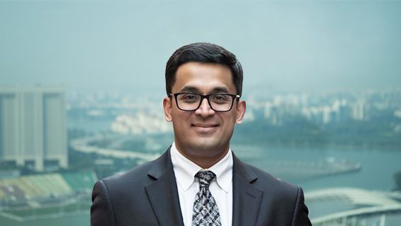 Eric Correa headshot