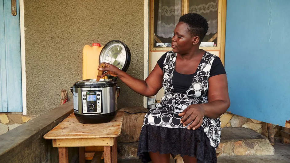 An African woman cooking