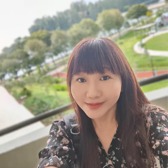 Joycelyn overlooking a park