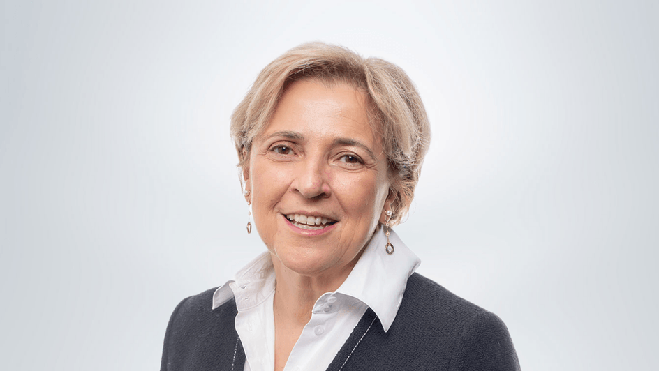 Maria Ramos Standard Chartered