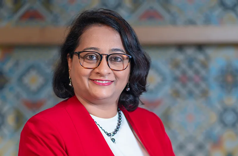 Meenakshi Iyers headshot