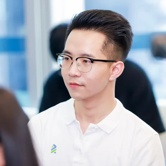 A portrait of Nathan Lin