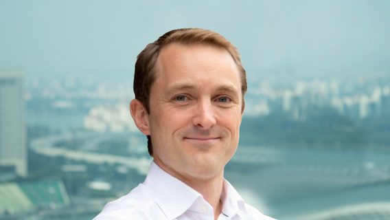 Nick philpott headshot