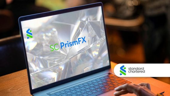 laptop with sc PrismFX visual identity