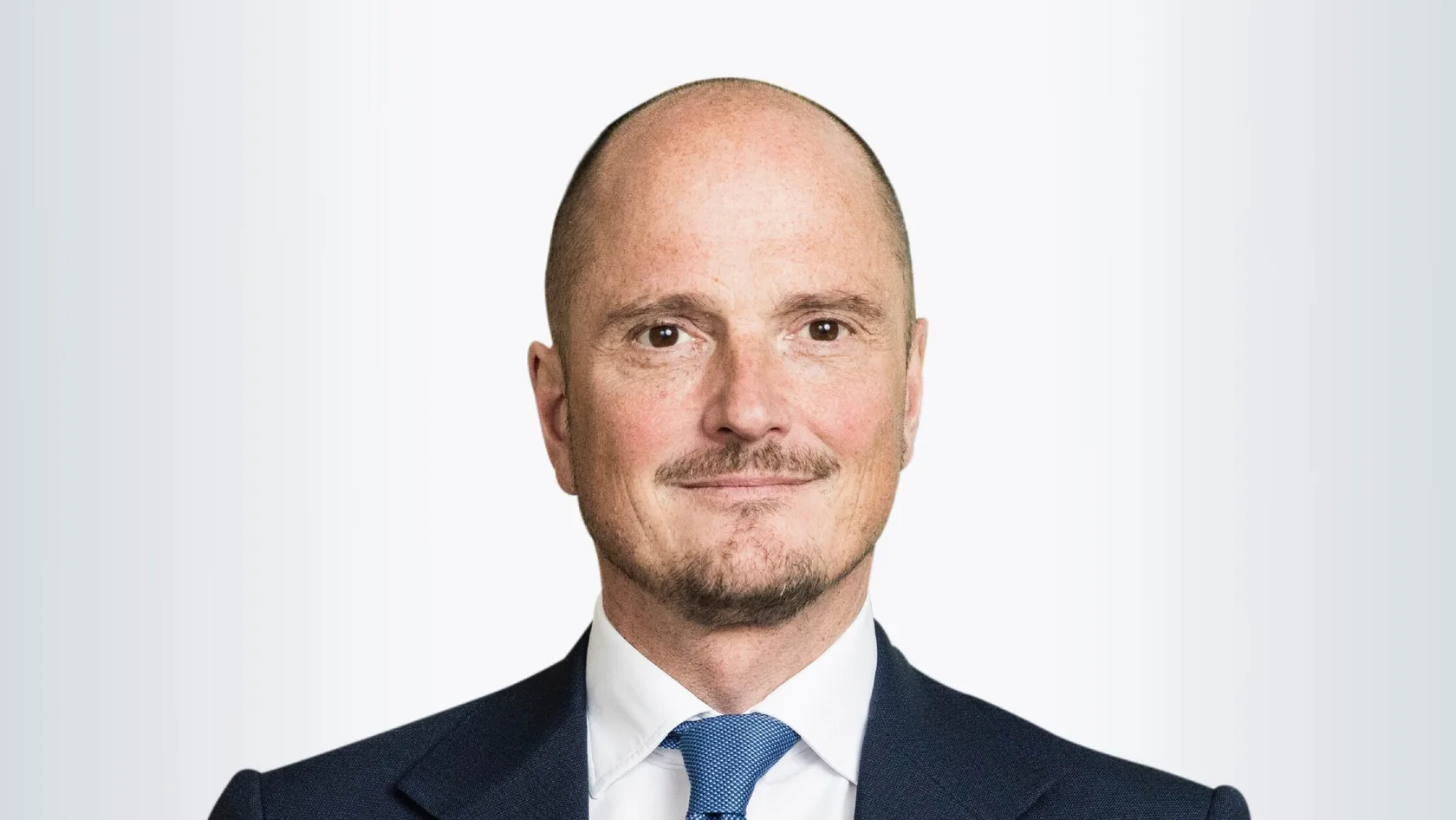 Diego De Giorgi is Group Chief Financial Officer at Standard Chartered.