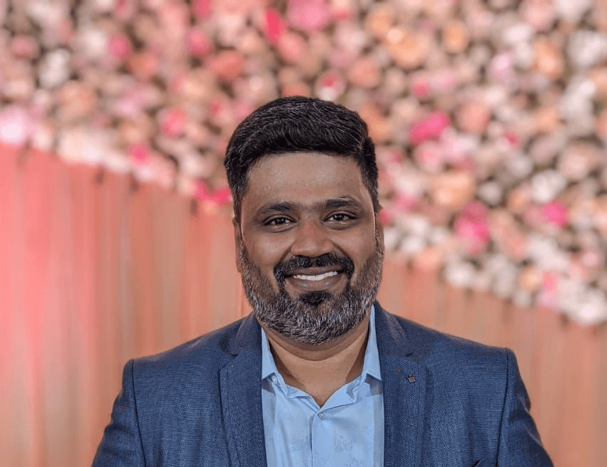 A portrait of Senthil