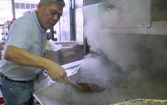 Traditional coffee roaster
