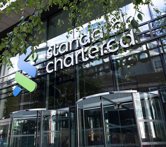 The front of Standard Chartered's London HQ