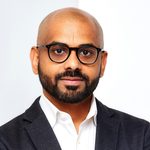 headshot image of vinai krishnan