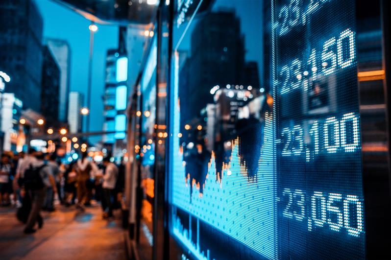 cib-thumbnail-screen-of-stock-trading