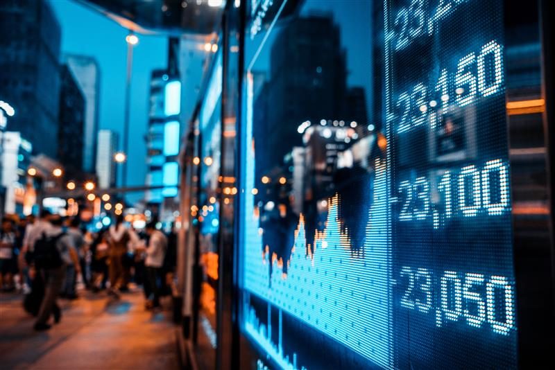 cib-thumbnail-screen-of-stock-trading