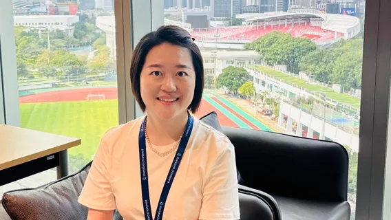 Jingyuan at a sports ground