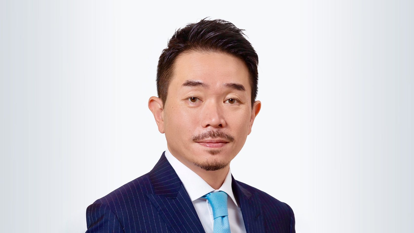 Updated headshot of Jonathan Liang