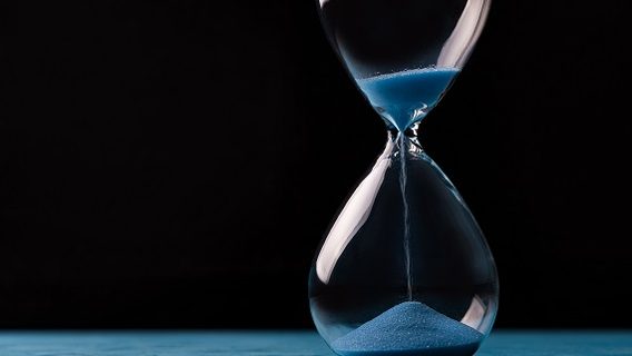 Balancing election risks with soft-landing prospects