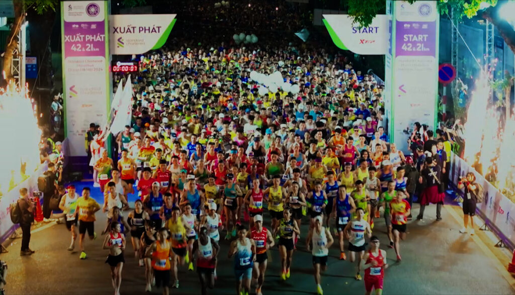 Official image for Standard Chartered lists Hanoi Marathon in its global sponsored race series