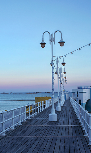 A boardwalk in Jersey.