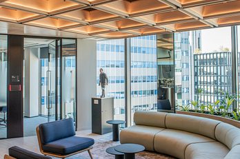 10th Floor